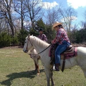 Meet your Posher, Phoebe